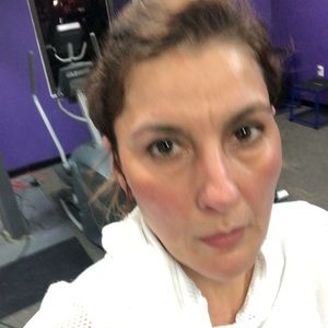 Meet your Posher, Mayra